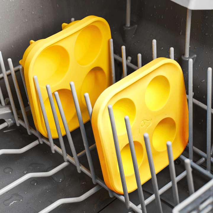 Woof Pupsicle Silicone Treat Tray